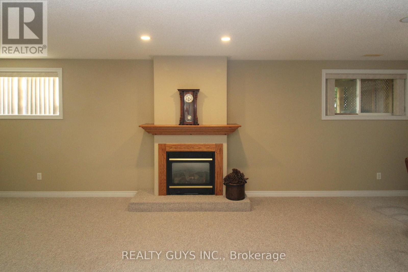 233 Odette Road, Peterborough (Monaghan Ward 2), Ontario  K9K 2N8 - Photo 37 - X12439877