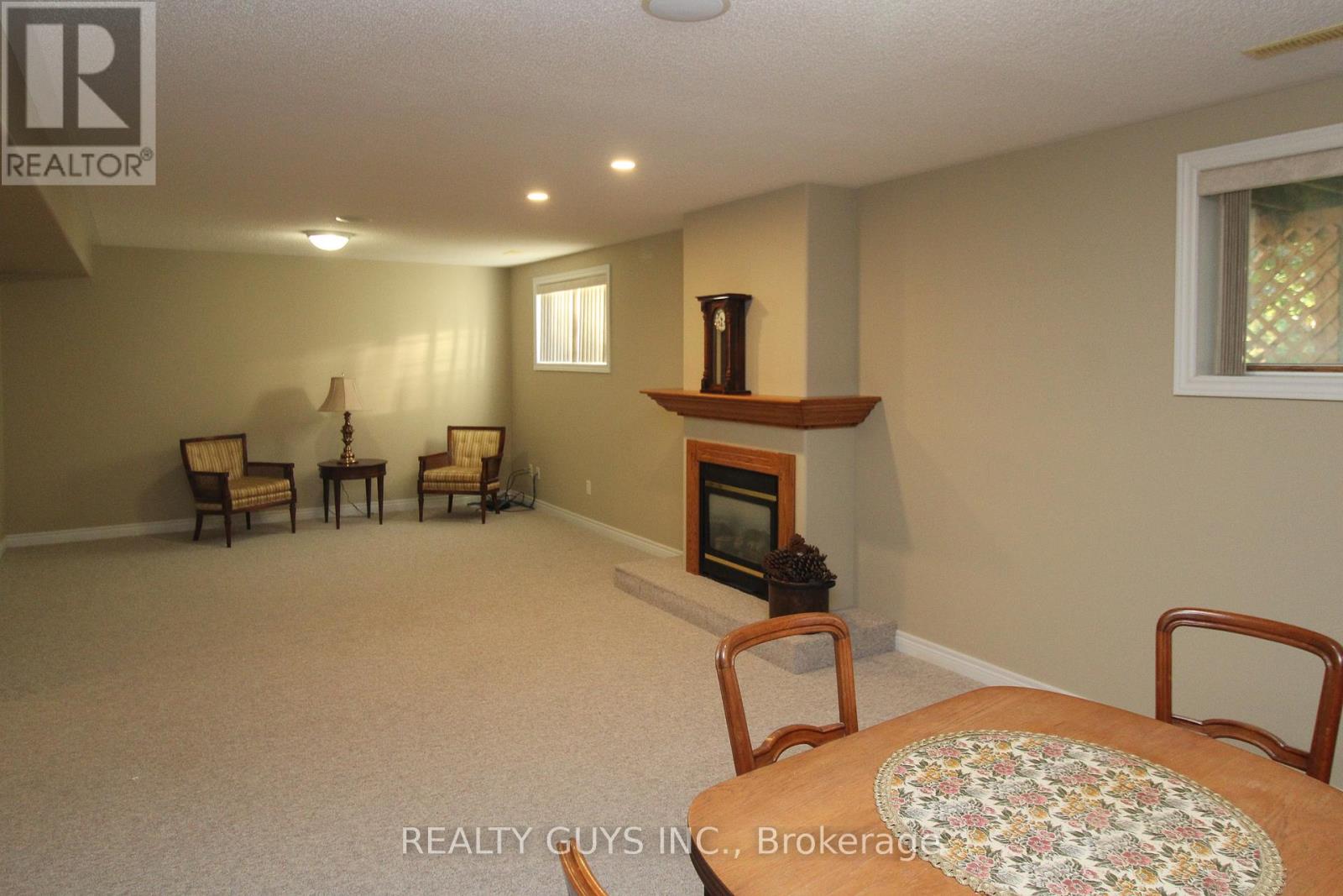 233 Odette Road, Peterborough (Monaghan Ward 2), Ontario  K9K 2N8 - Photo 40 - X12439877