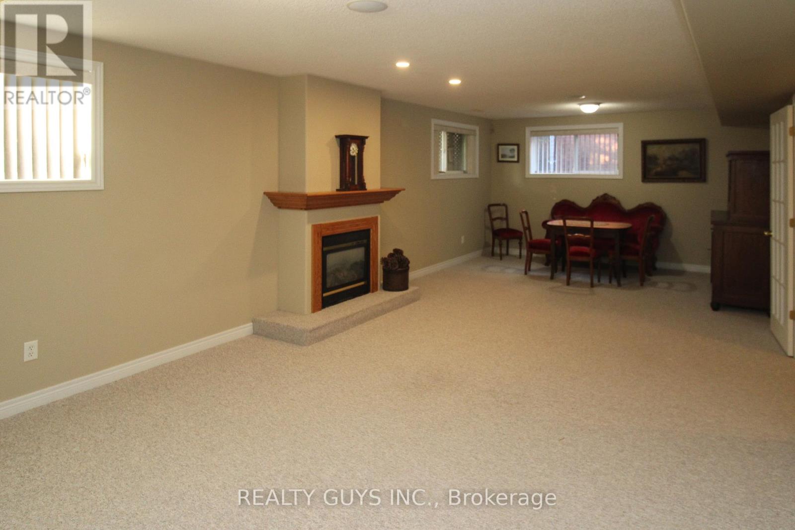 233 Odette Road, Peterborough (Monaghan Ward 2), Ontario  K9K 2N8 - Photo 41 - X12439877