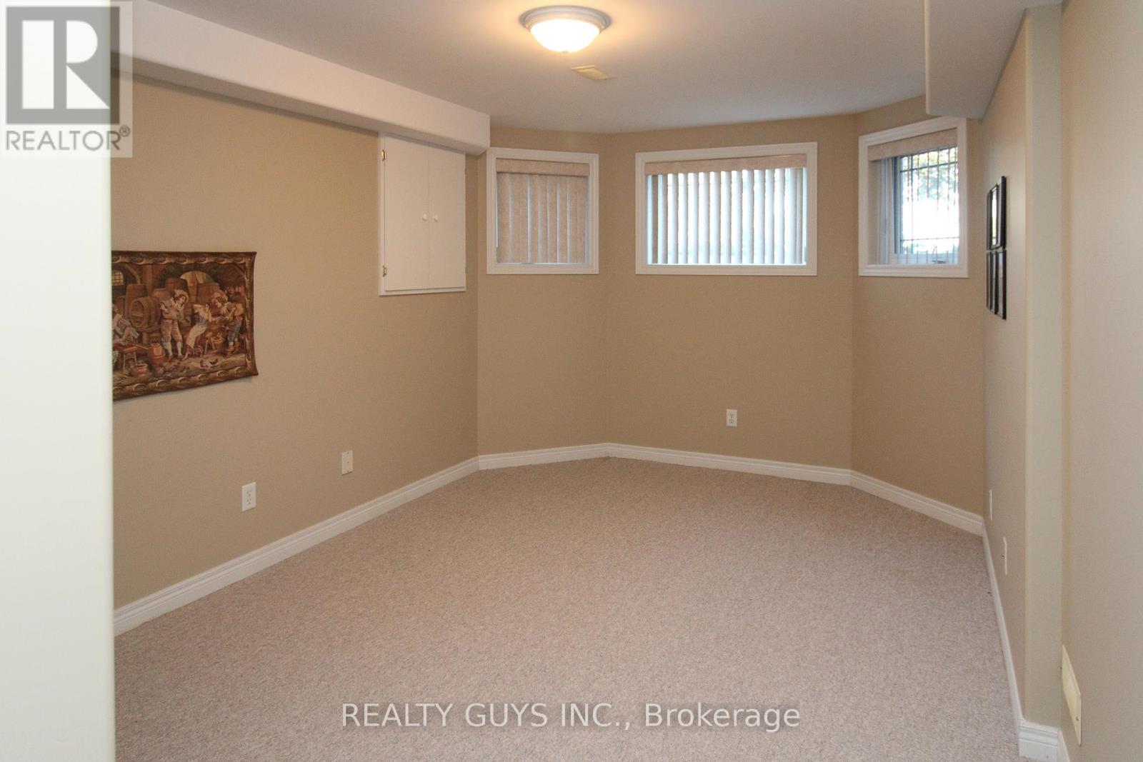 233 Odette Road, Peterborough (Monaghan Ward 2), Ontario  K9K 2N8 - Photo 44 - X12439877