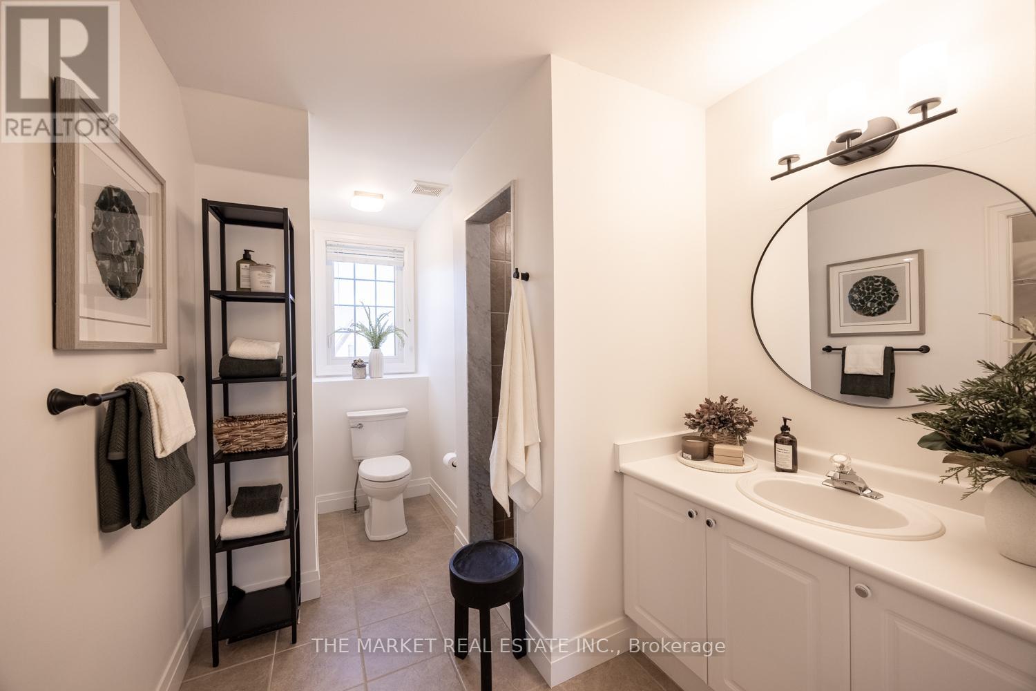 204 Gatwick Drive, Oakville, Ontario  L6H 6M9 - Photo 27 - W12424249