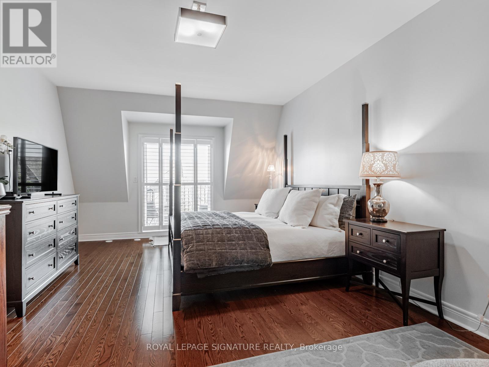 63 Ruby Lang Lane, Toronto, Ontario  M8Z 0B8 - Photo 19 - W12434974