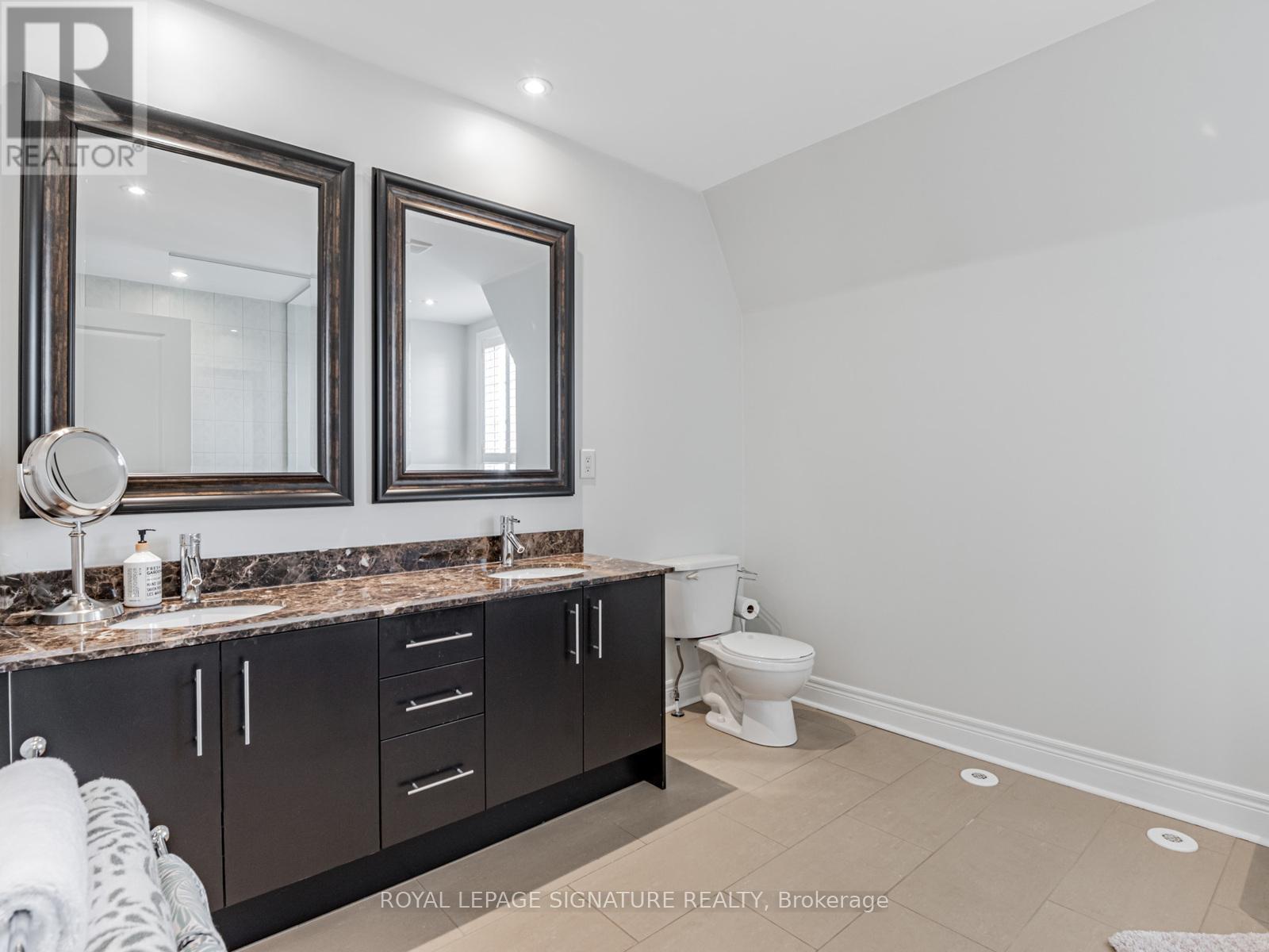 63 Ruby Lang Lane, Toronto, Ontario  M8Z 0B8 - Photo 23 - W12434974