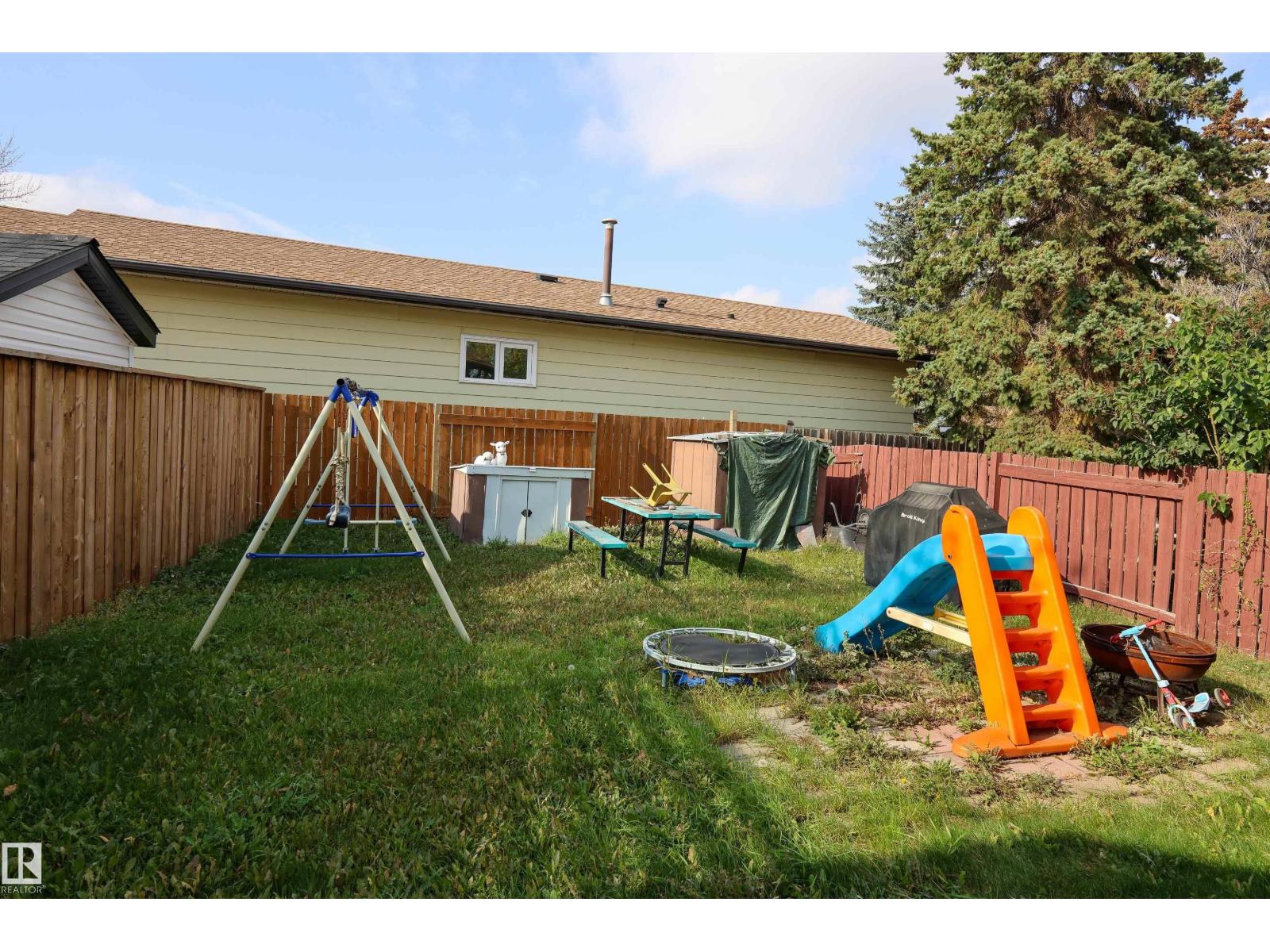 9704 104 St, Morinville, Alberta  T8R 1C8 - Photo 2 - E4460388