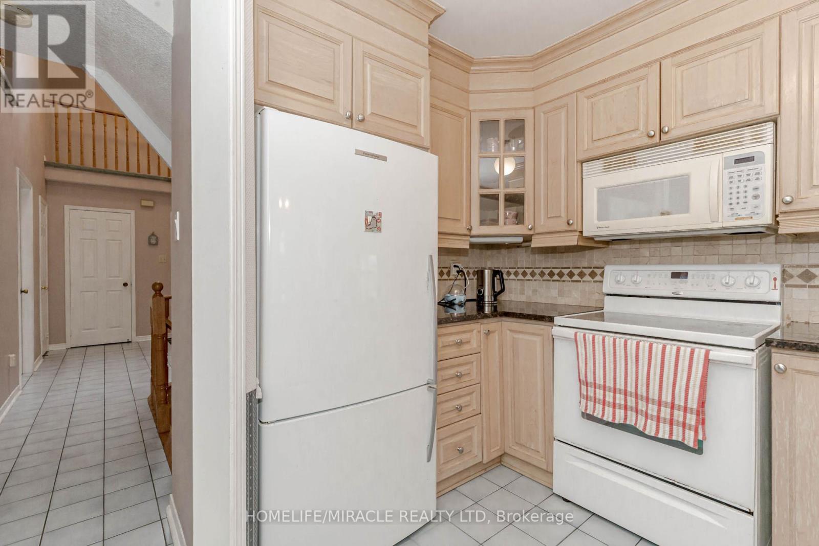 2999 Valcourt Crescent, Mississauga, Ontario  L5L 5J4 - Photo 19 - W12438551