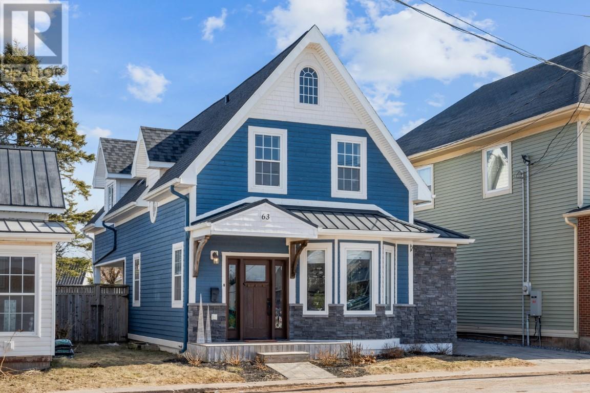 63 Broadway Street, Kensington, Prince Edward Island  C0B 0A3 - Photo 1 - 202521652