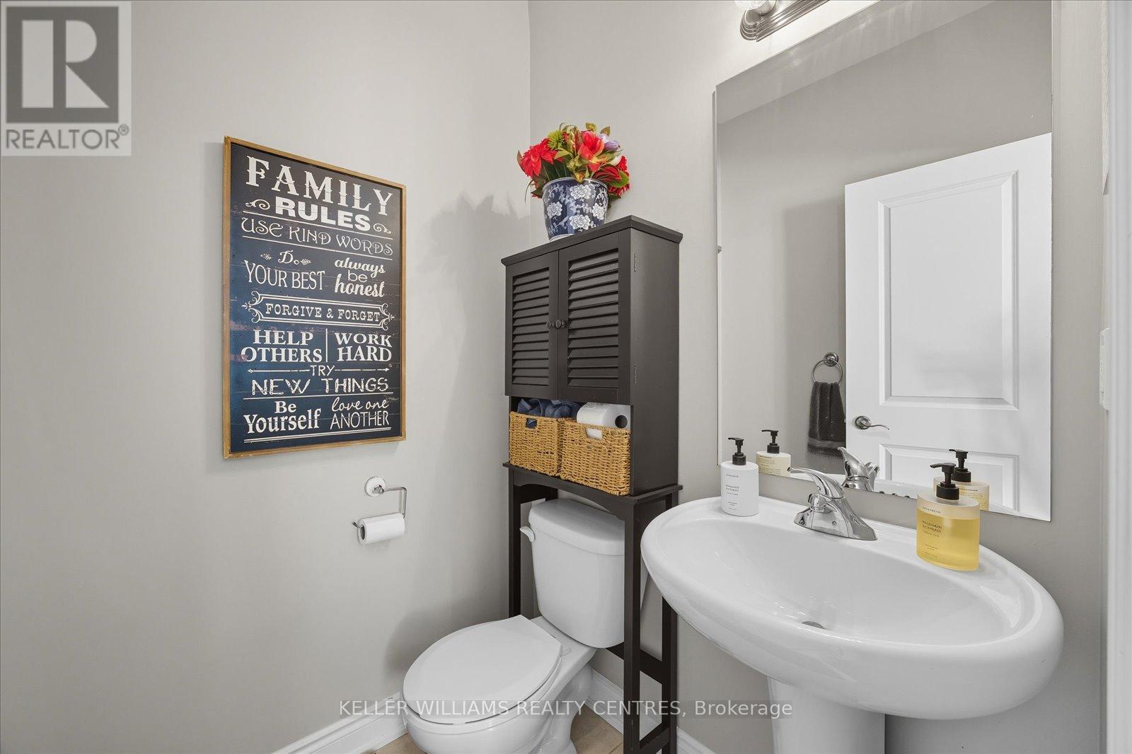 99 Church Street, Georgina, Ontario  L4P 1J4 - Photo 21 - N12439710