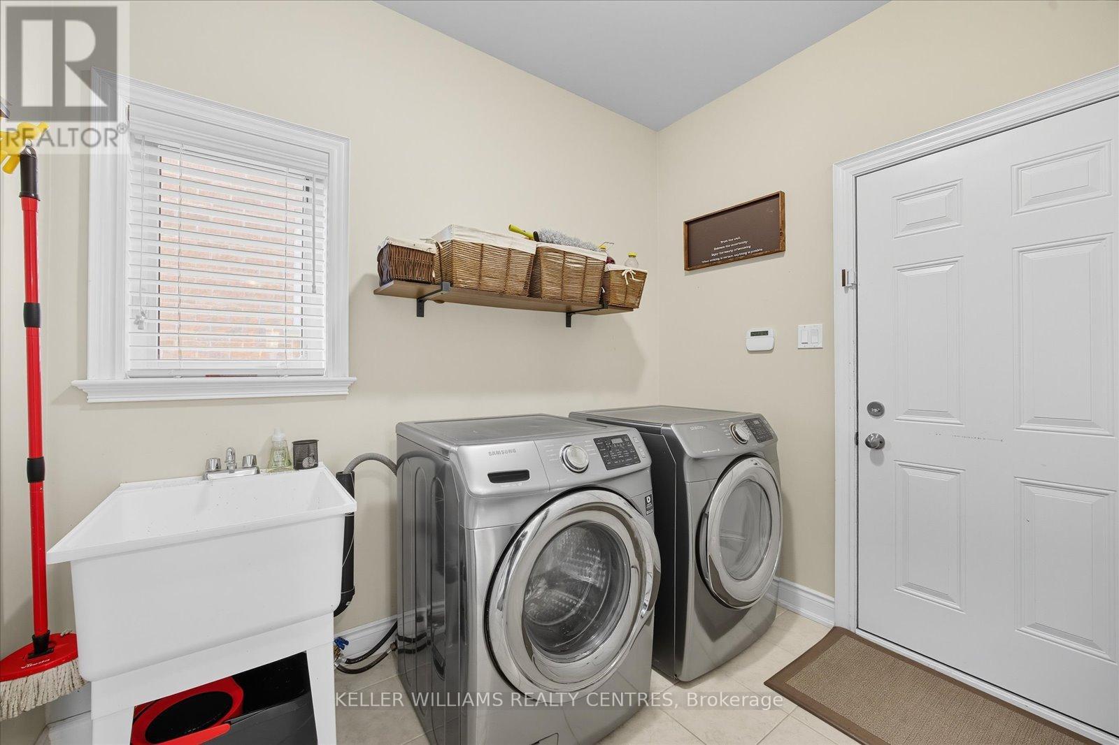 99 Church Street, Georgina, Ontario  L4P 1J4 - Photo 22 - N12439710