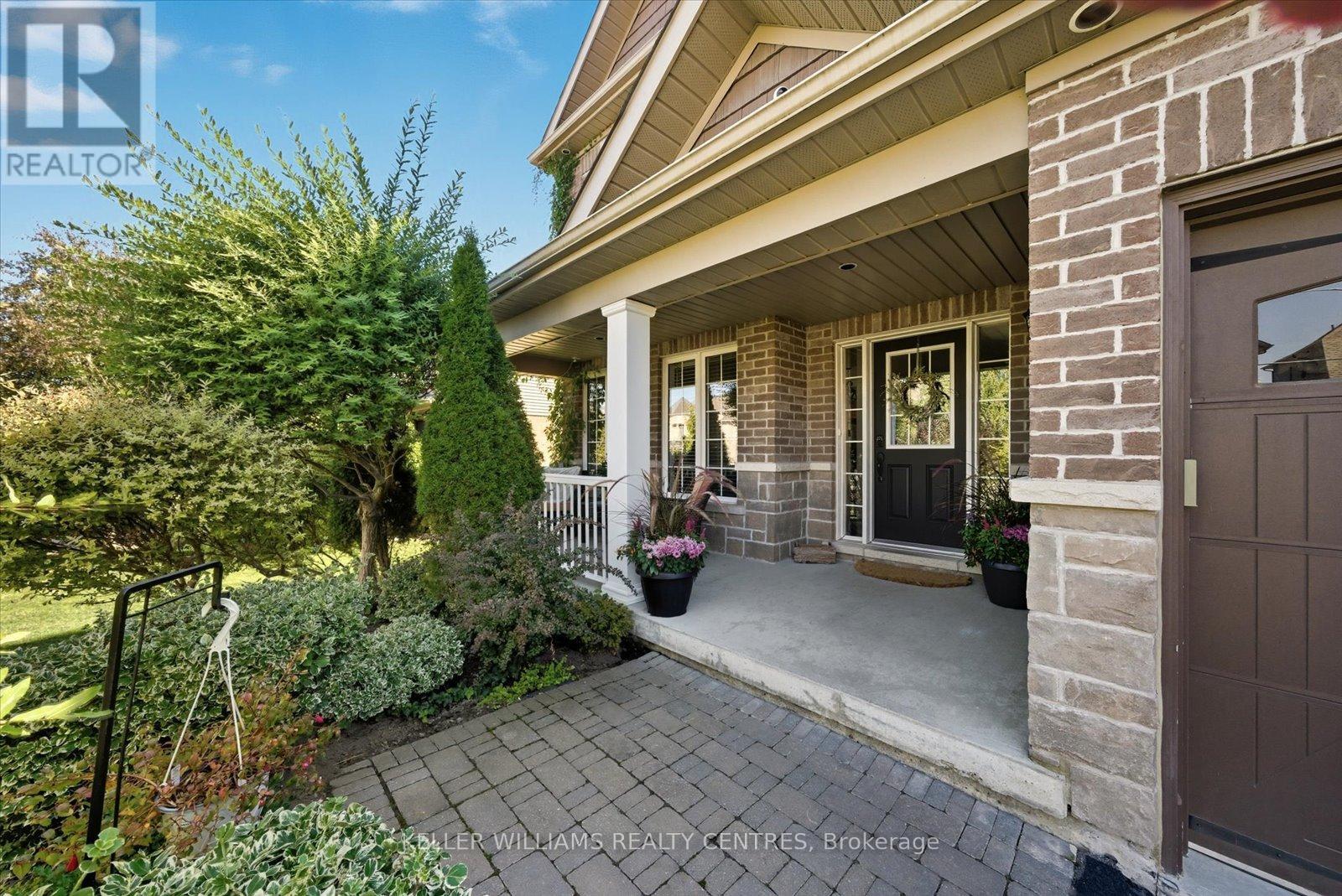 99 Church Street, Georgina, Ontario  L4P 1J4 - Photo 3 - N12439710