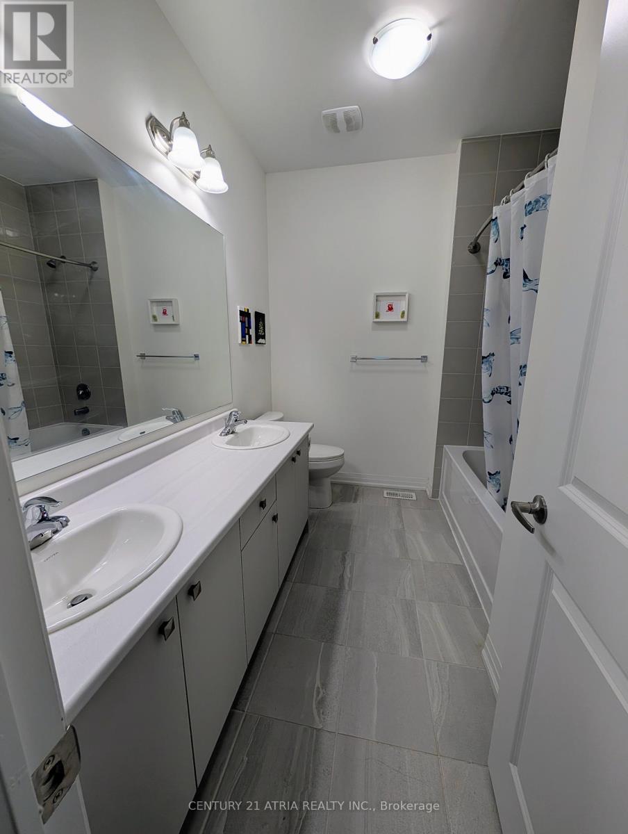 65 Mccague Avenue, Richmond Hill, Ontario  L4S 0J4 - Photo 10 - N12439736
