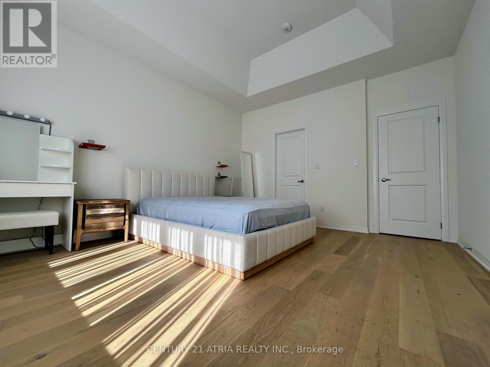 65 Mccague Avenue, Richmond Hill, Ontario  L4S 0J4 - Photo 4 - N12439736