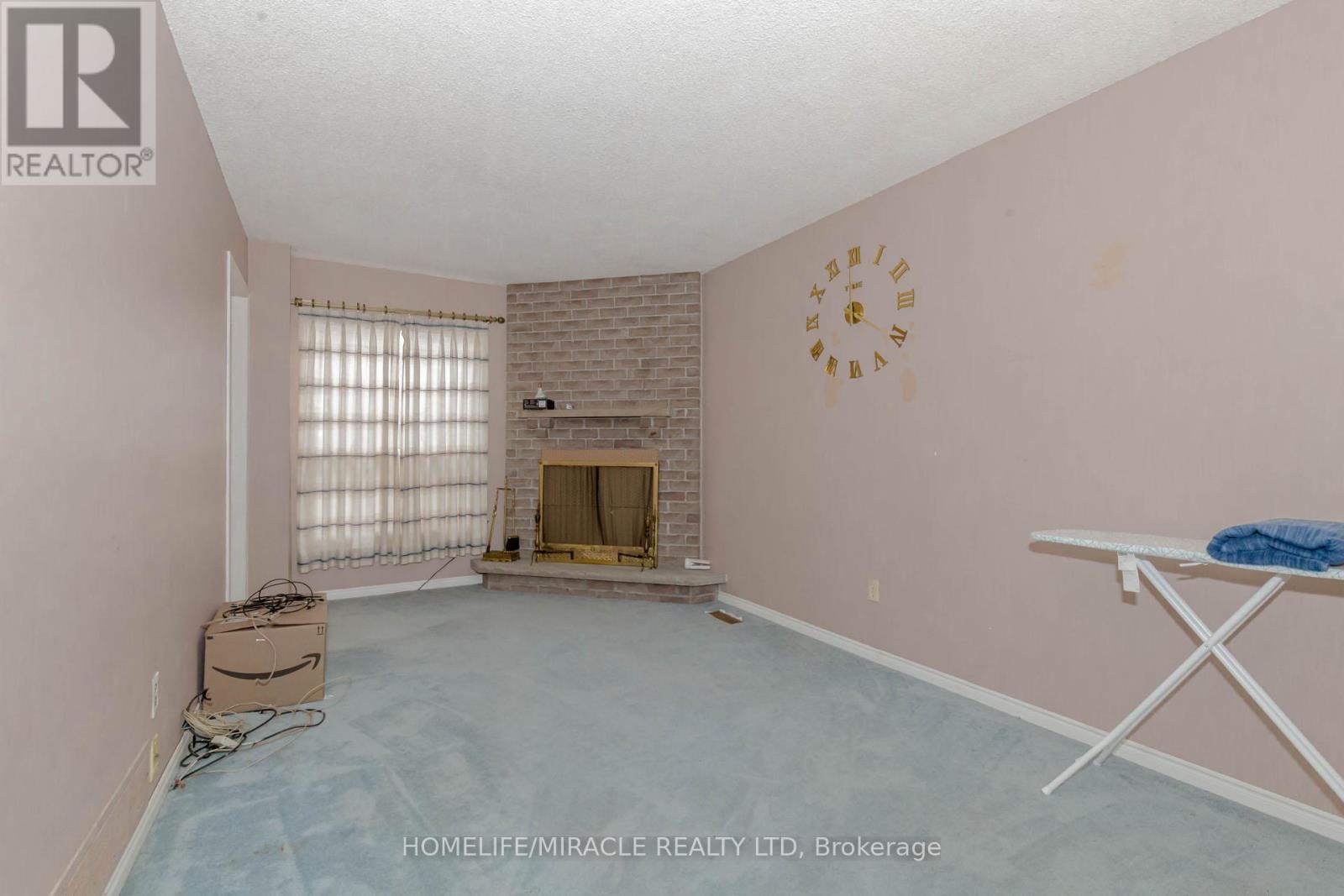2999 Valcourt Crescent, Mississauga, Ontario  L5L 5J4 - Photo 25 - W12438551