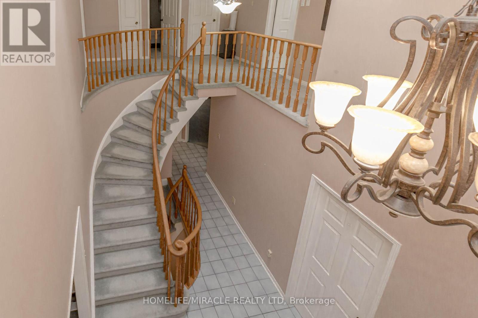 2999 Valcourt Crescent, Mississauga, Ontario  L5L 5J4 - Photo 34 - W12438551