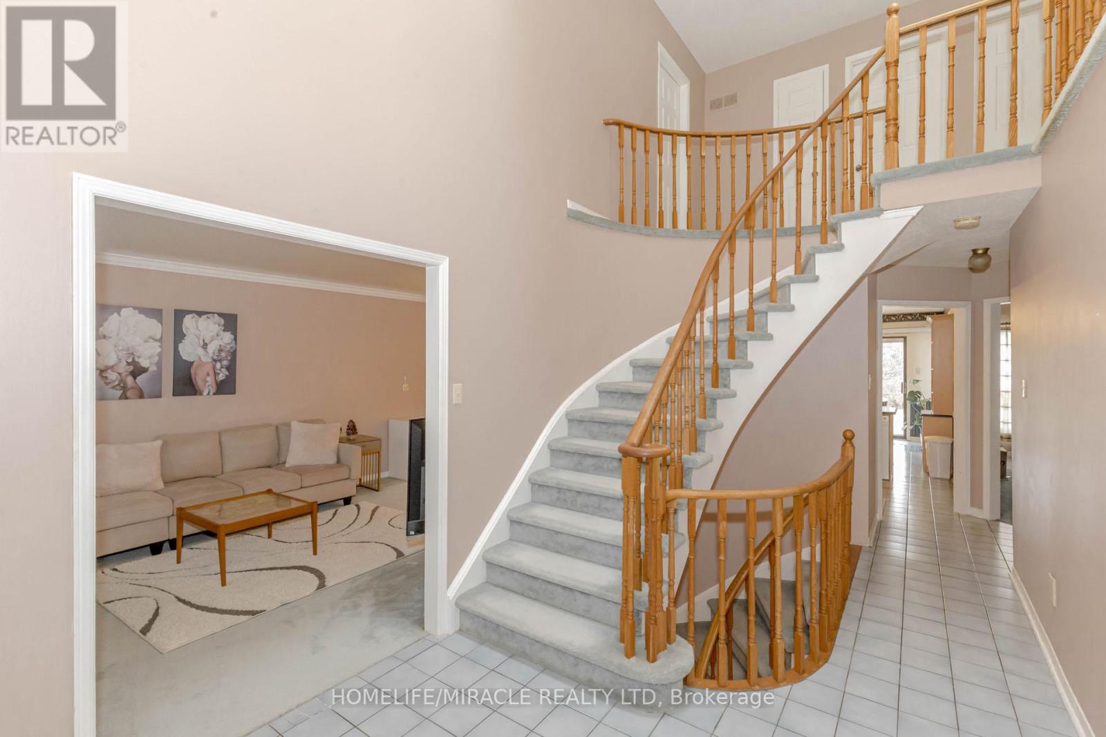 2999 Valcourt Crescent, Mississauga, Ontario  L5L 5J4 - Photo 6 - W12438551