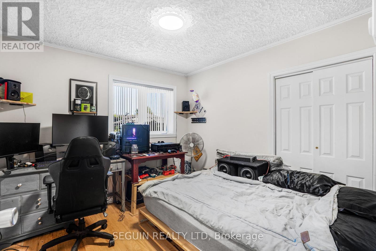 301-303 Chamberlain Street, Hawkesbury, Ontario  K6A 2G3 - Photo 11 - X12439995