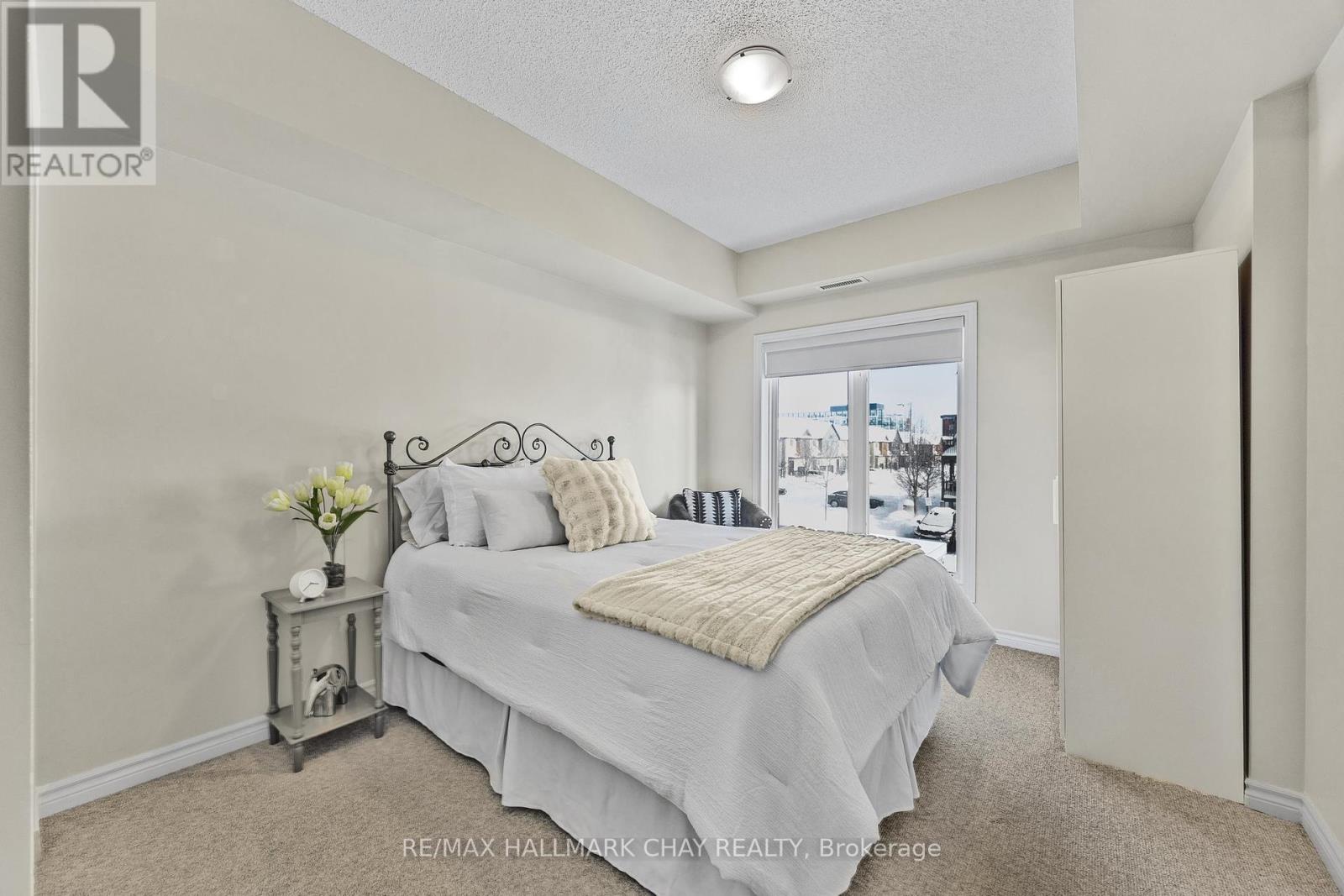 107 - 100 Dean Avenue, Barrie, Ontario  L9J 0H1 - Photo 18 - S12439711