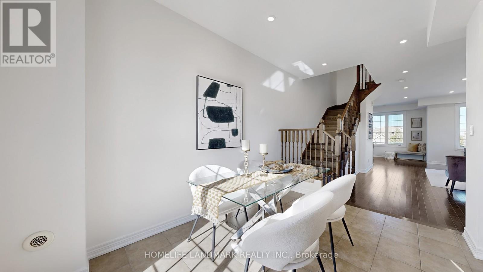 1 Garden Trail Road, Markham, Ontario  L6B 0T4 - Photo 17 - N12435946