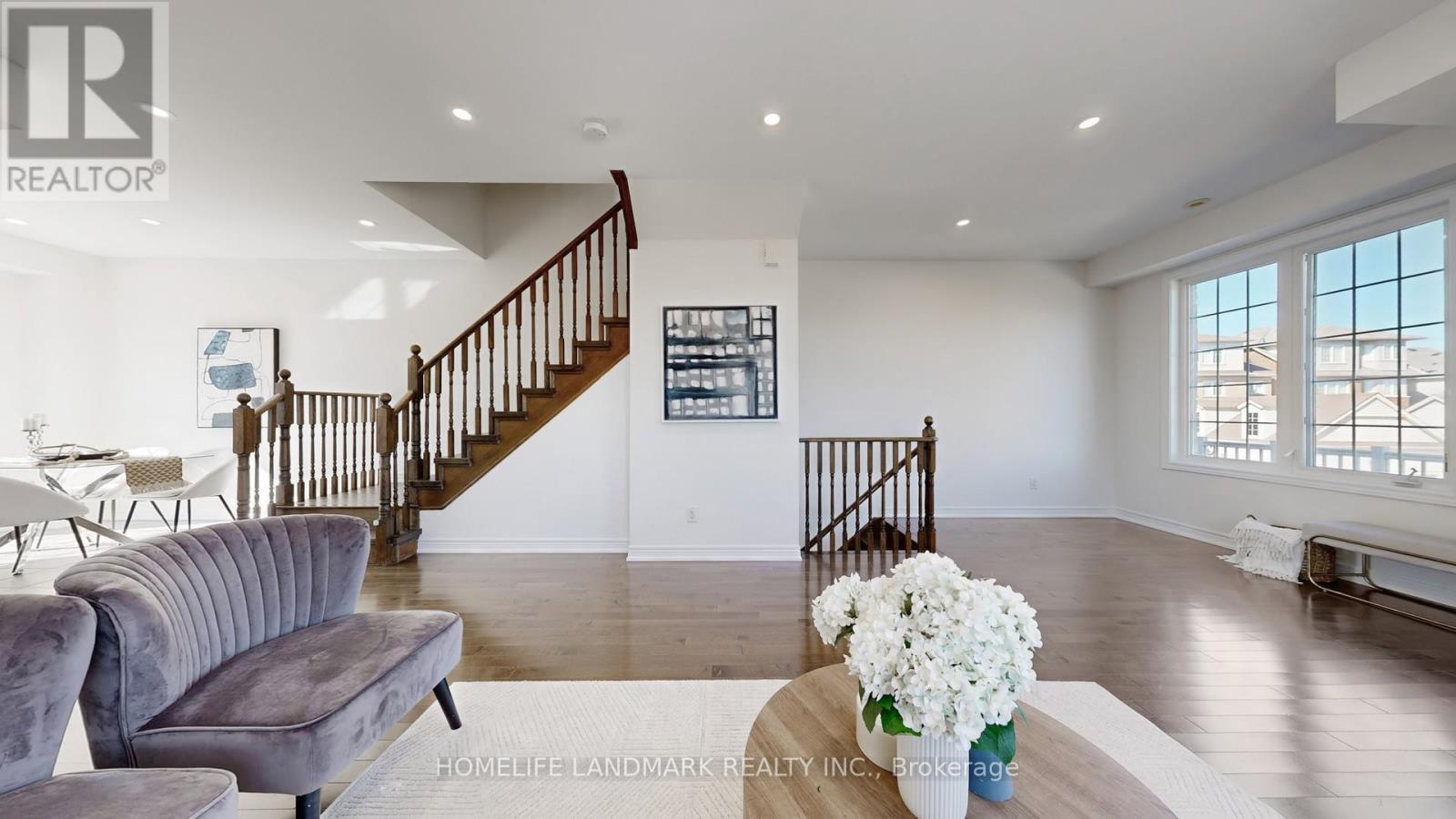 1 Garden Trail Road, Markham, Ontario  L6B 0T4 - Photo 8 - N12435946