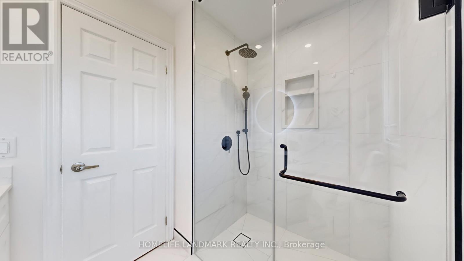 1 Garden Trail Road, Markham, Ontario  L6B 0T4 - Photo 36 - N12435946