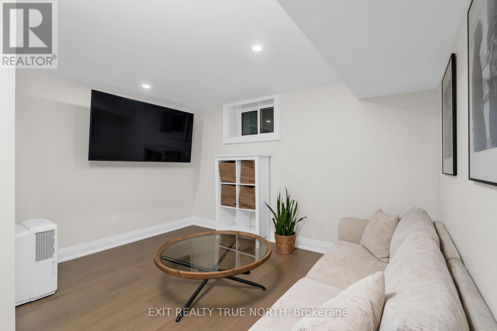 122 Queen Street, Barrie, Ontario  L4M 1Z5 - Photo 20 - S12439767