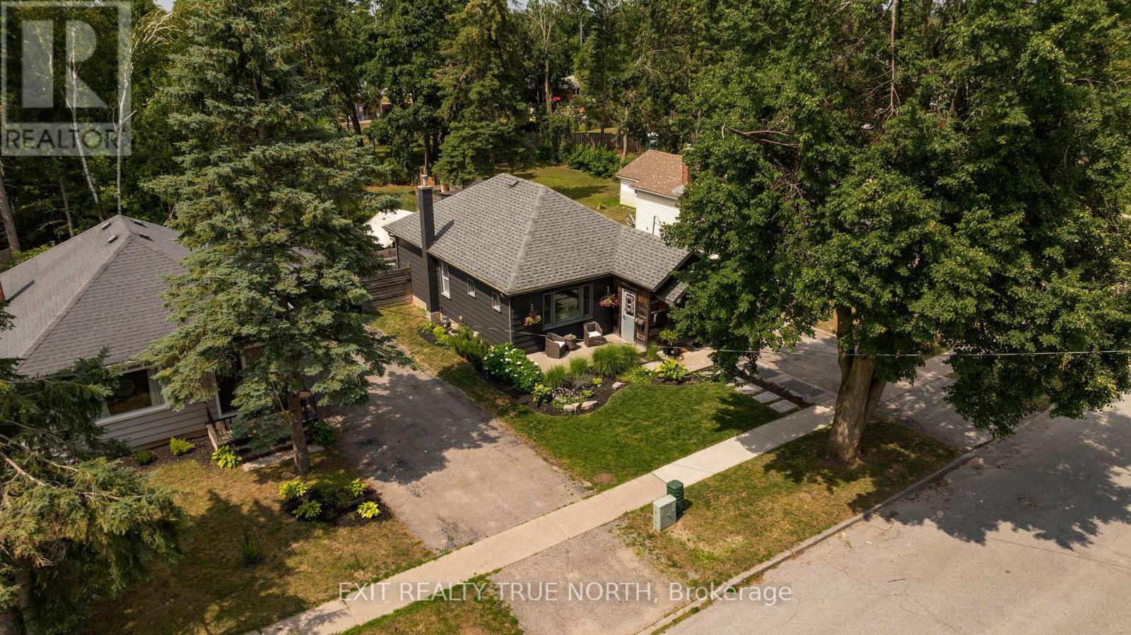 122 Queen Street, Barrie, Ontario  L4M 1Z5 - Photo 37 - S12439767