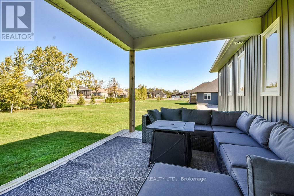 51 Cheslock Crescent, Oro-Medonte, Ontario  L3V 8N8 - Photo 4 - S12439772