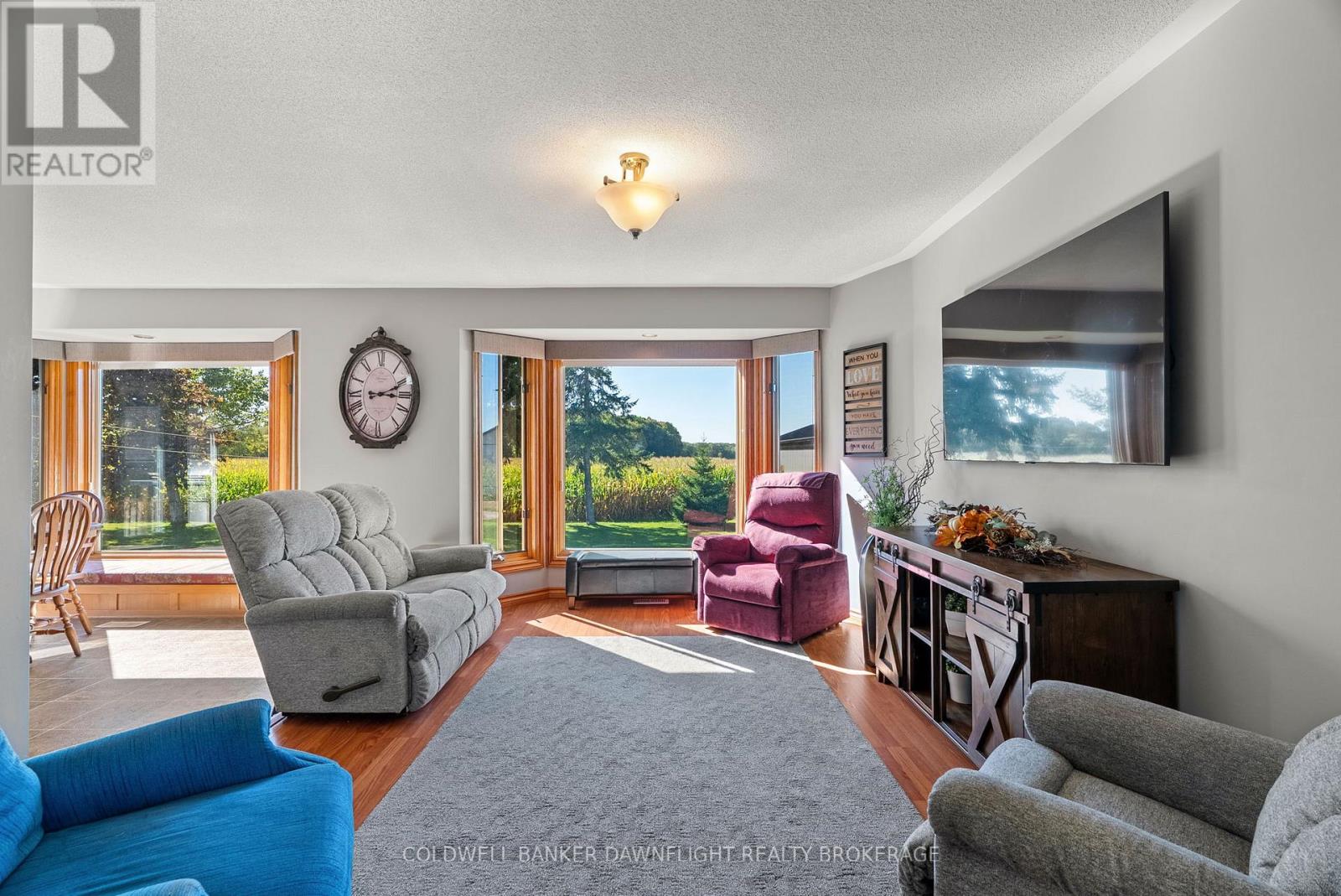 72471 London Road, Bluewater, Ontario  N0M 1X0 - Photo 16 - X12438167