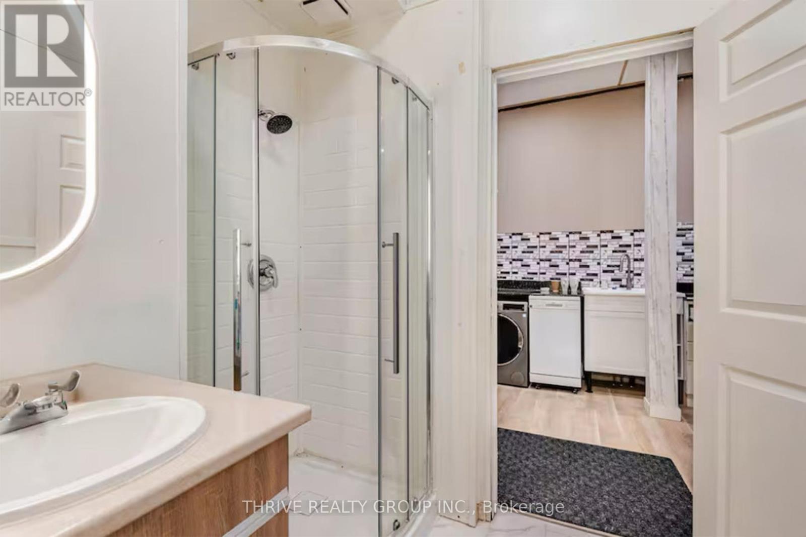 Rear - 344 Richmond Street, London East, Ontario  N6A 3C3 - Photo 6 - X12394011