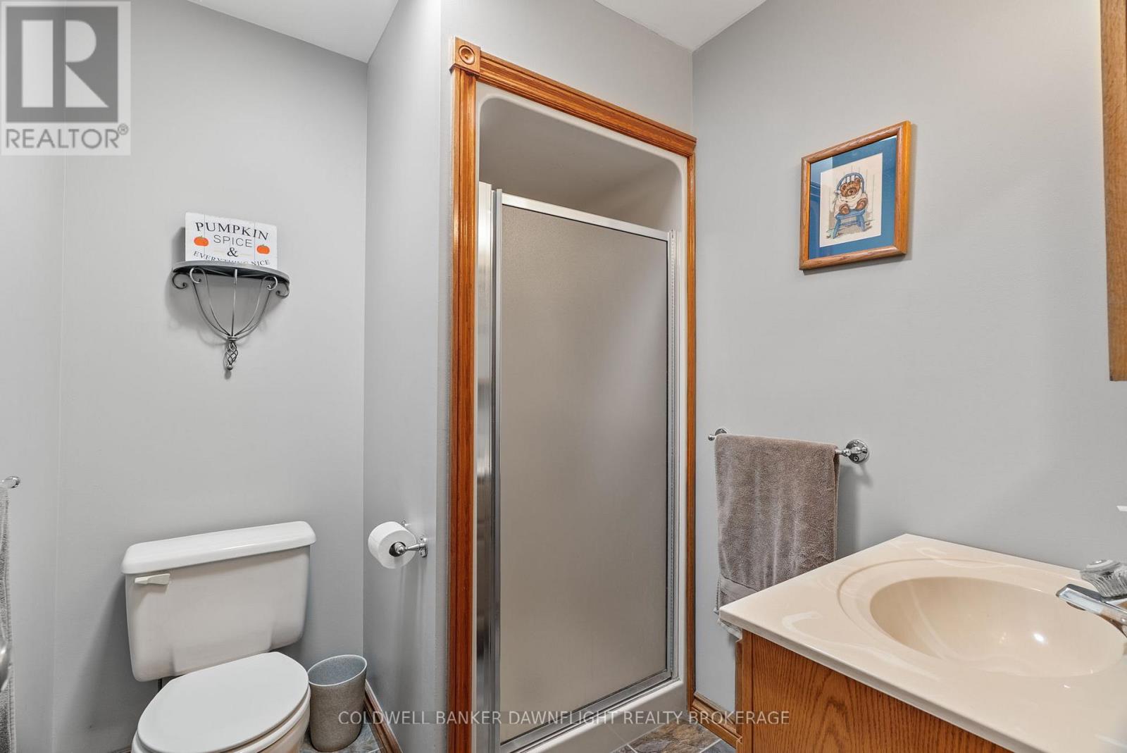 72471 London Road, Bluewater, Ontario  N0M 1X0 - Photo 19 - X12438167