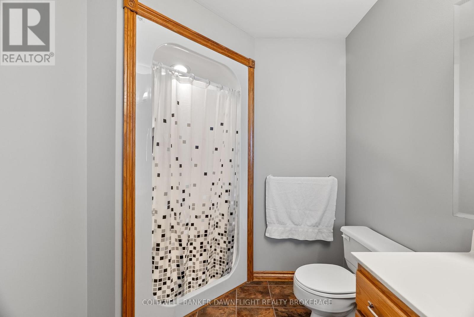 72471 London Road, Bluewater, Ontario  N0M 1X0 - Photo 24 - X12438167