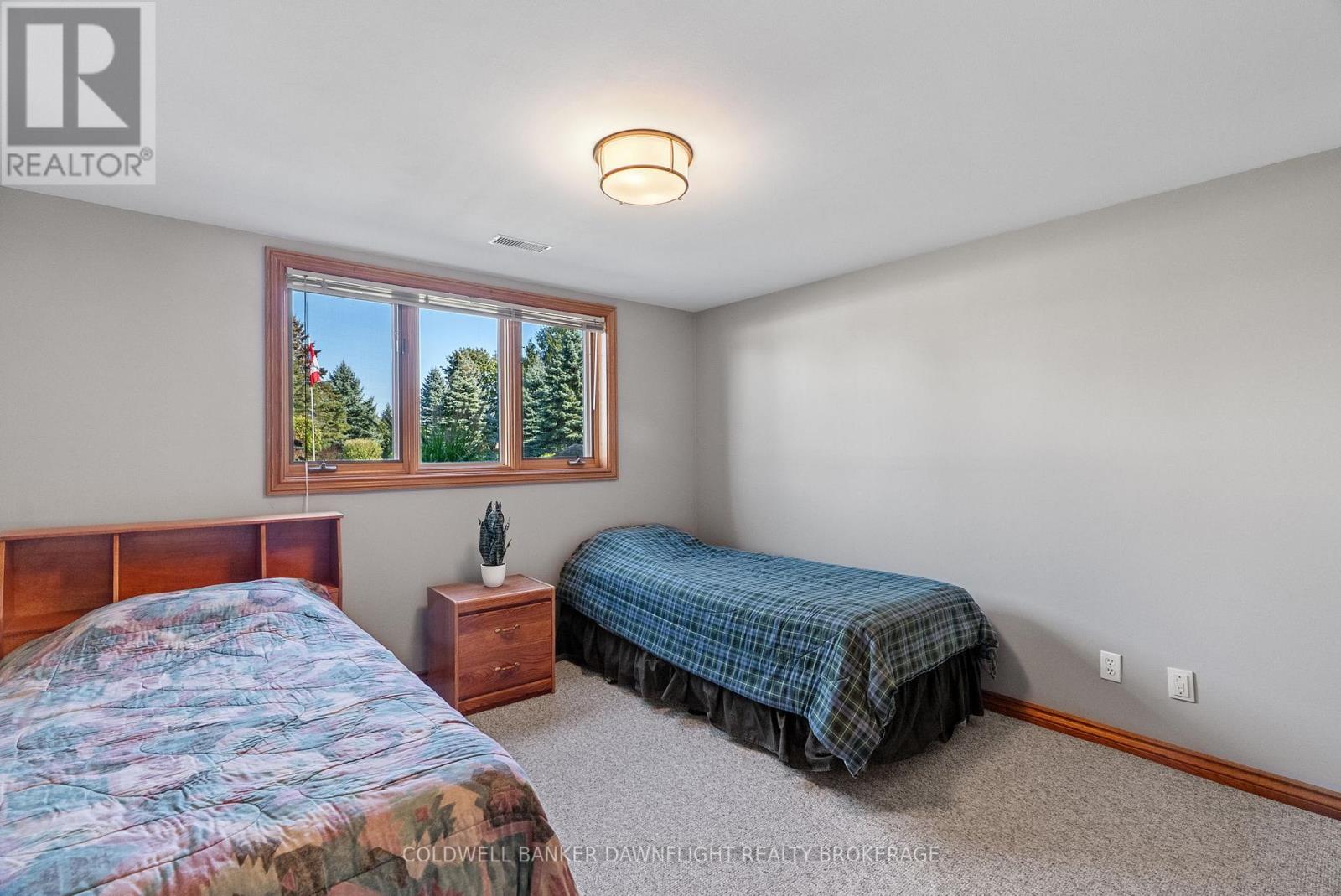 72471 London Road, Bluewater, Ontario  N0M 1X0 - Photo 32 - X12438167