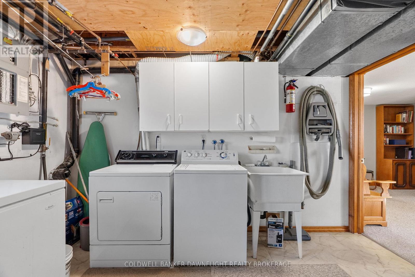 72471 London Road, Bluewater, Ontario  N0M 1X0 - Photo 37 - X12438167
