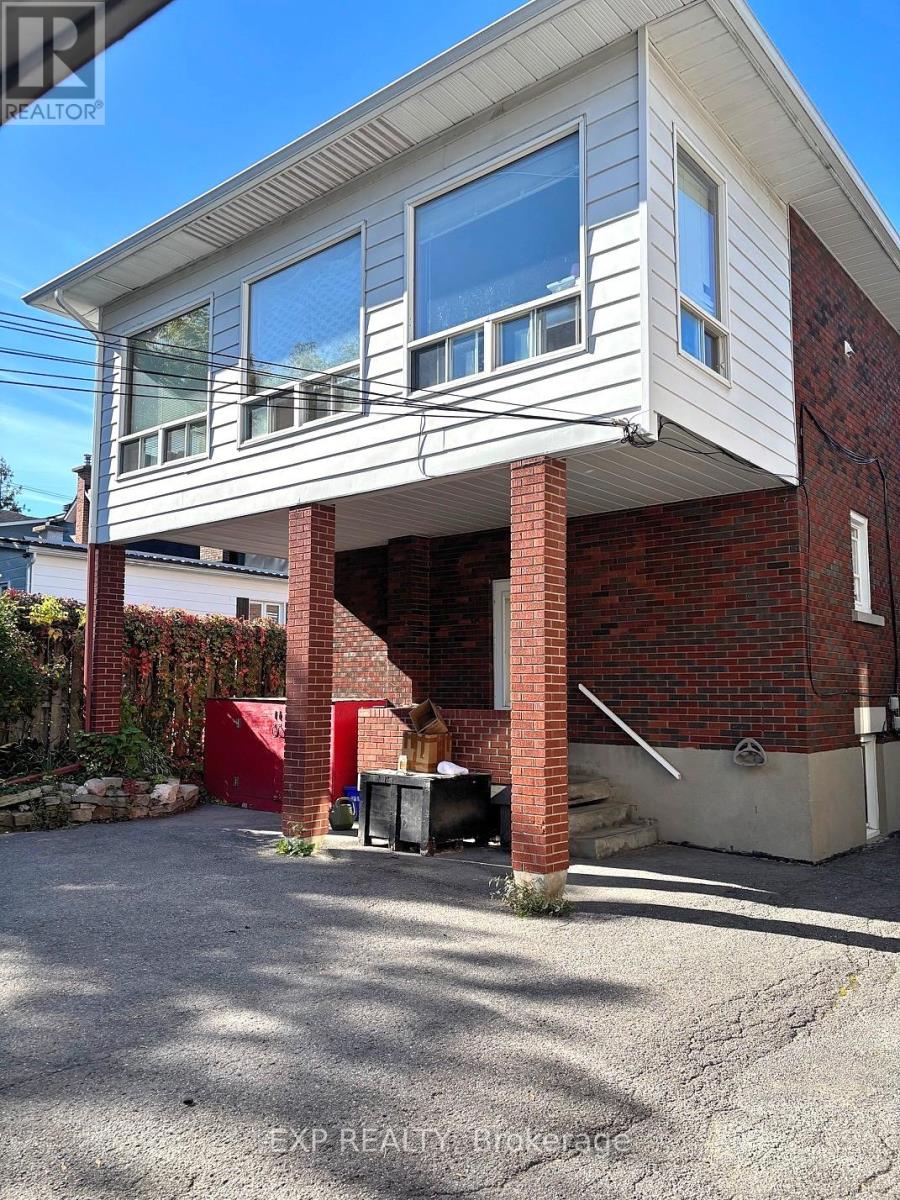 527 Laderoute Avenue, Ottawa, Ontario  K1Z 5V9 - Photo 7 - X12415152