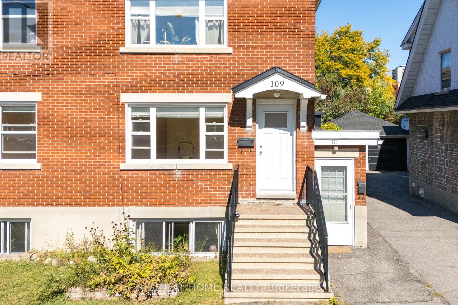 109 Donald Street, Ottawa, Ontario  K1K 1N1 - Photo 2 - X12438702