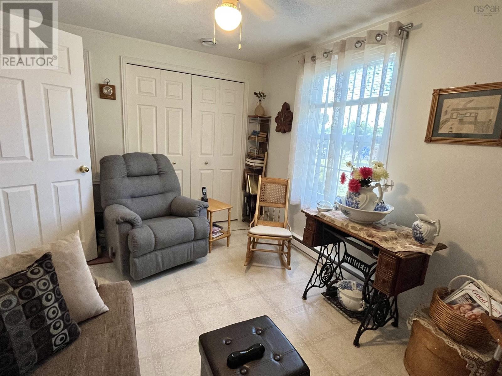 31 Thomson Drive, Bridgewater, Nova Scotia  B4V 4E1 - Photo 23 - 202517670