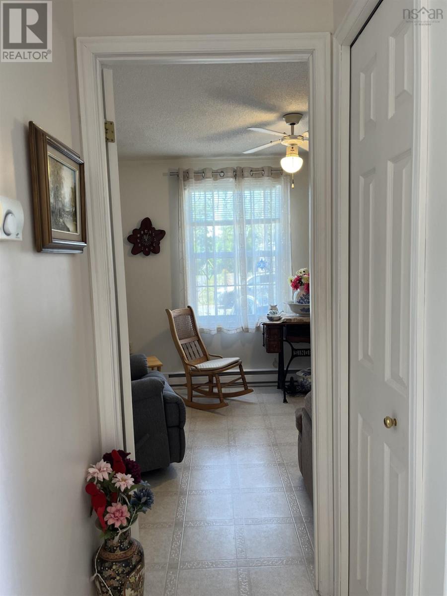 31 Thomson Drive, Bridgewater, Nova Scotia  B4V 4E1 - Photo 20 - 202517670