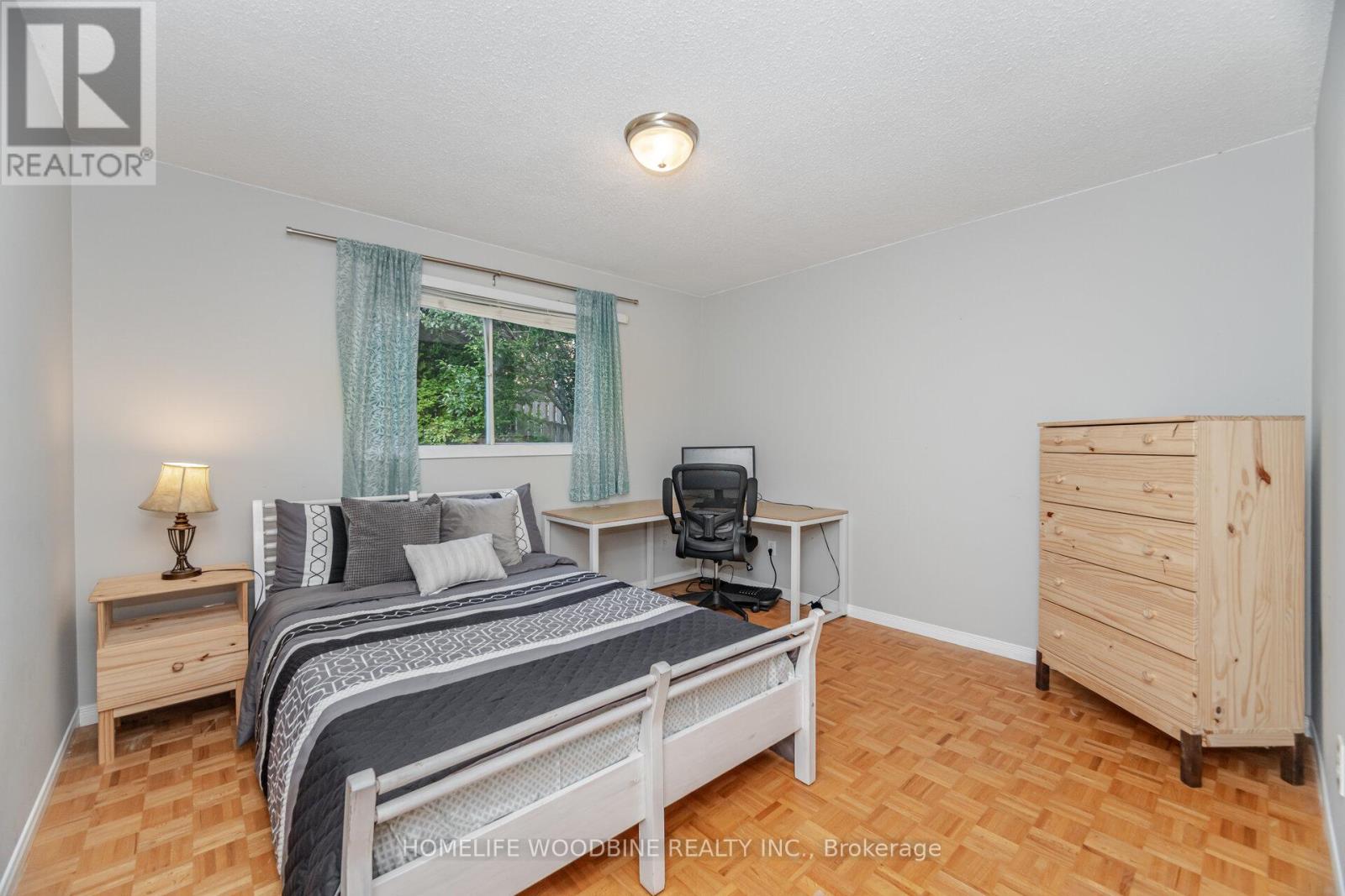 1431 Harmsworth Square, Oakville, Ontario  L6H 3E8 - Photo 33 - W12439690