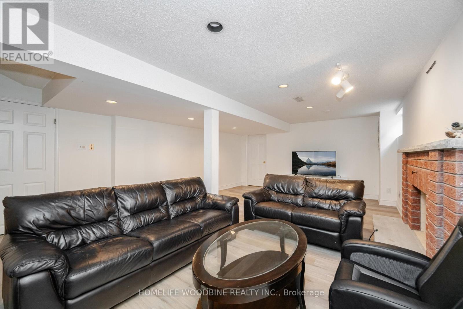 1431 Harmsworth Square, Oakville, Ontario  L6H 3E8 - Photo 42 - W12439690