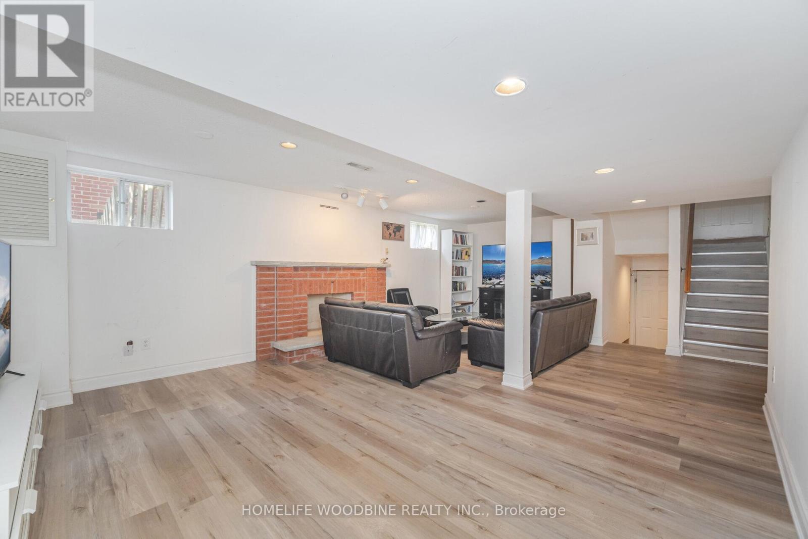 1431 Harmsworth Square, Oakville, Ontario  L6H 3E8 - Photo 44 - W12439690