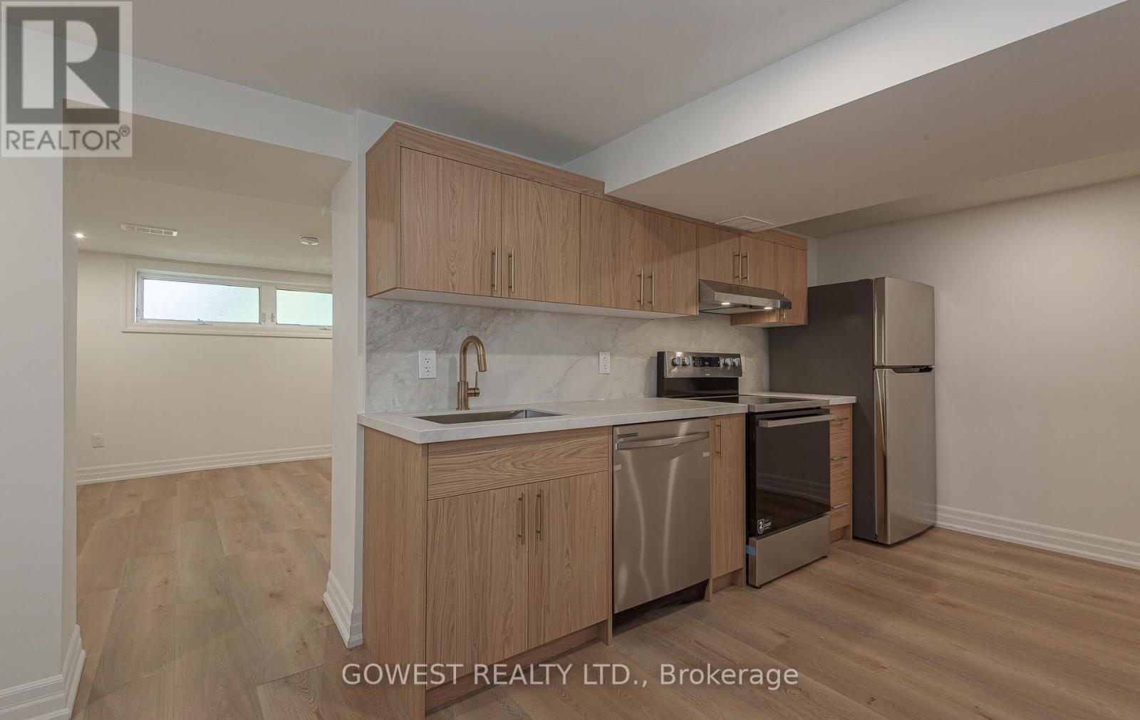 27 Hollister Road, Toronto, Ontario  M9C 4M6 - Photo 29 - W12439692
