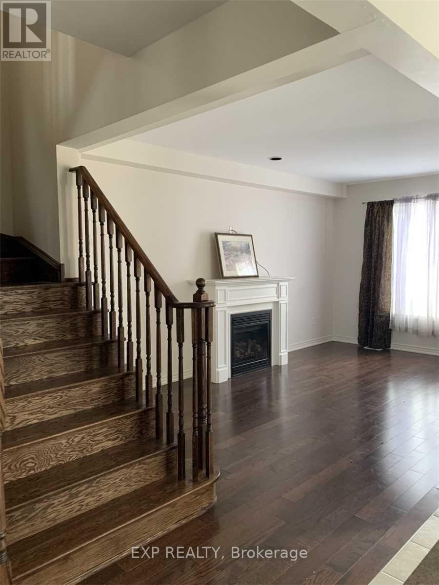 Upper - 10 Dufay Road, Brampton, Ontario  L7A 0B5 - Photo 4 - W12439707