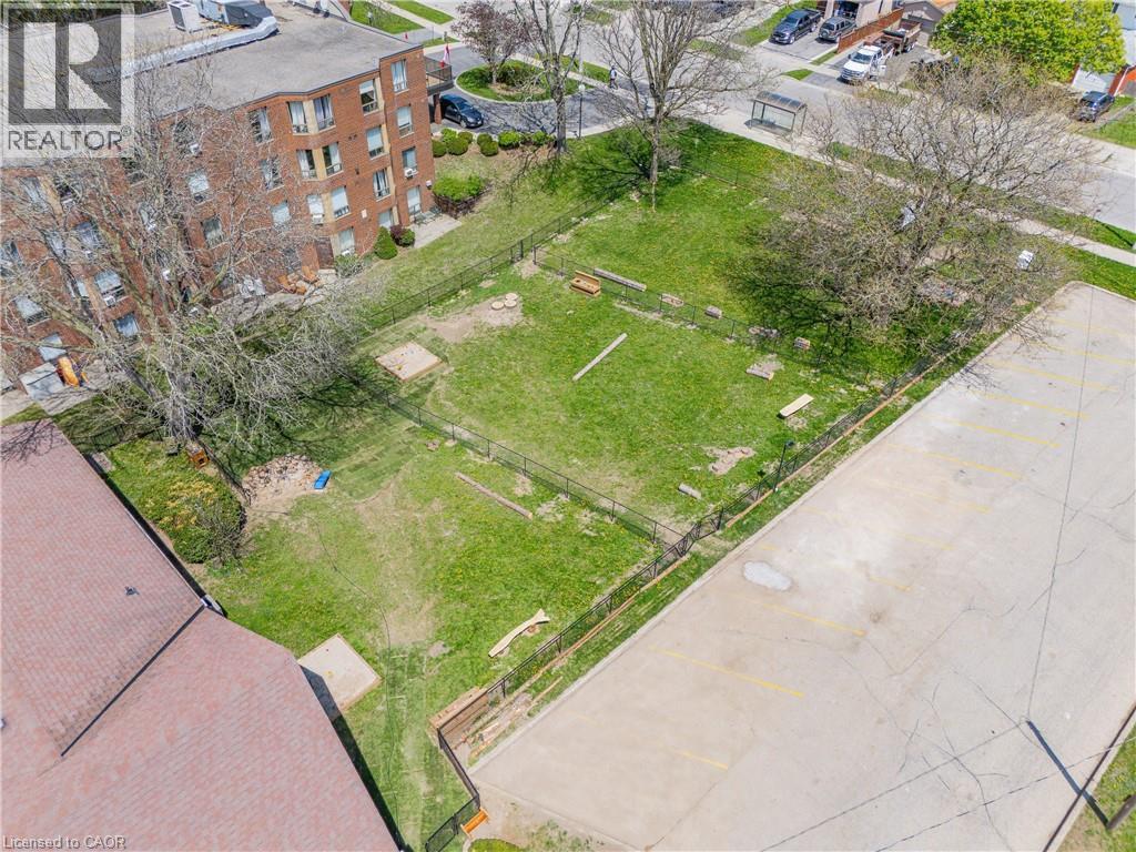 167 Thaler Avenue, Kitchener, Ontario  N2A 1R4 - Photo 3 - 40774980
