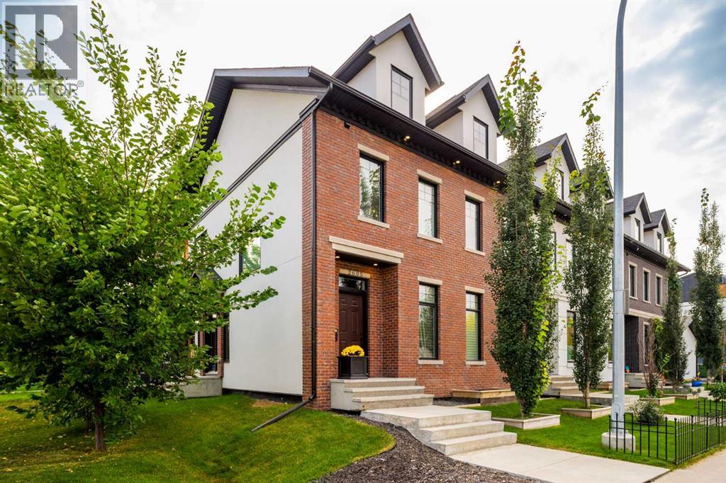 2605 26 Avenue Sw, Calgary, Alberta  T3E 8C7 - Photo 2 - A2256615