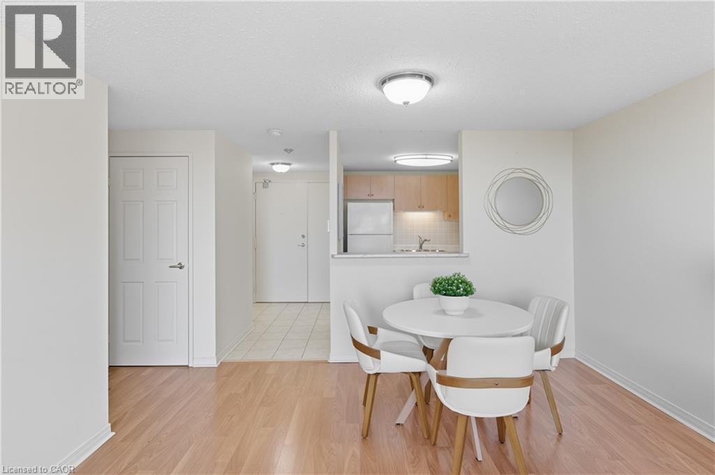 6720 Glen Erin Drive Unit# 902, Mississauga, Ontario  L5N 3K8 - Photo 12 - 40775327