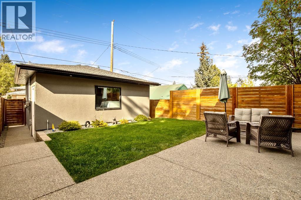 3717 41 Street Sw, Calgary, Alberta  T3E 3L6 - Photo 15 - A2261013