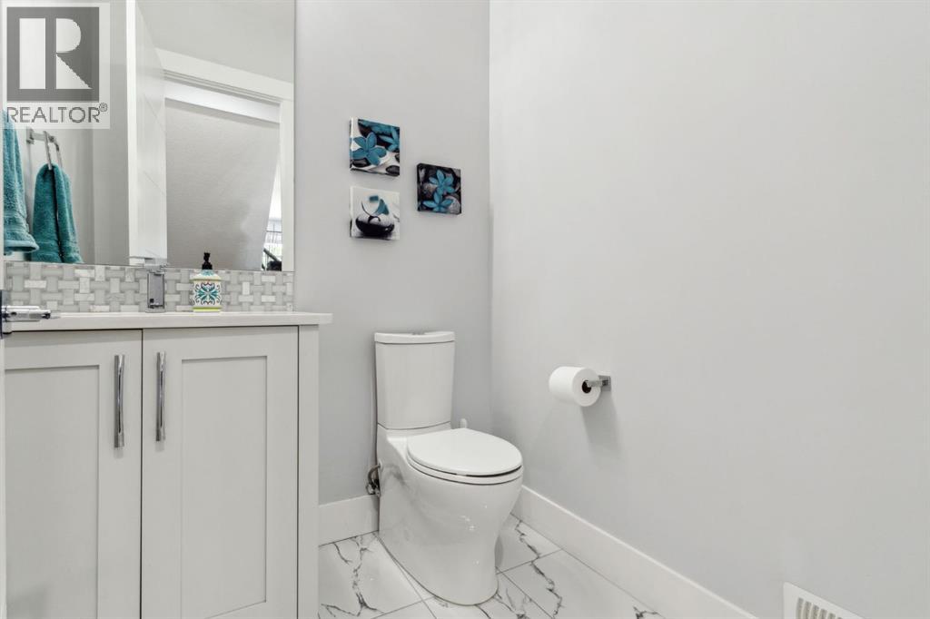 3717 41 Street Sw, Calgary, Alberta  T3E 3L6 - Photo 18 - A2261013