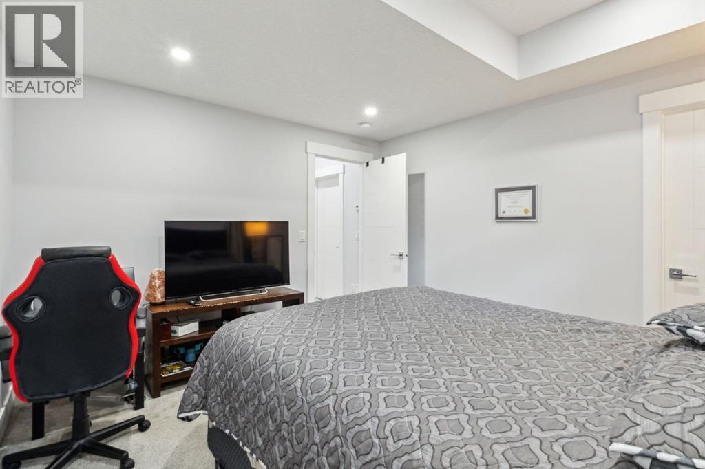 3717 41 Street Sw, Calgary, Alberta  T3E 3L6 - Photo 40 - A2261013