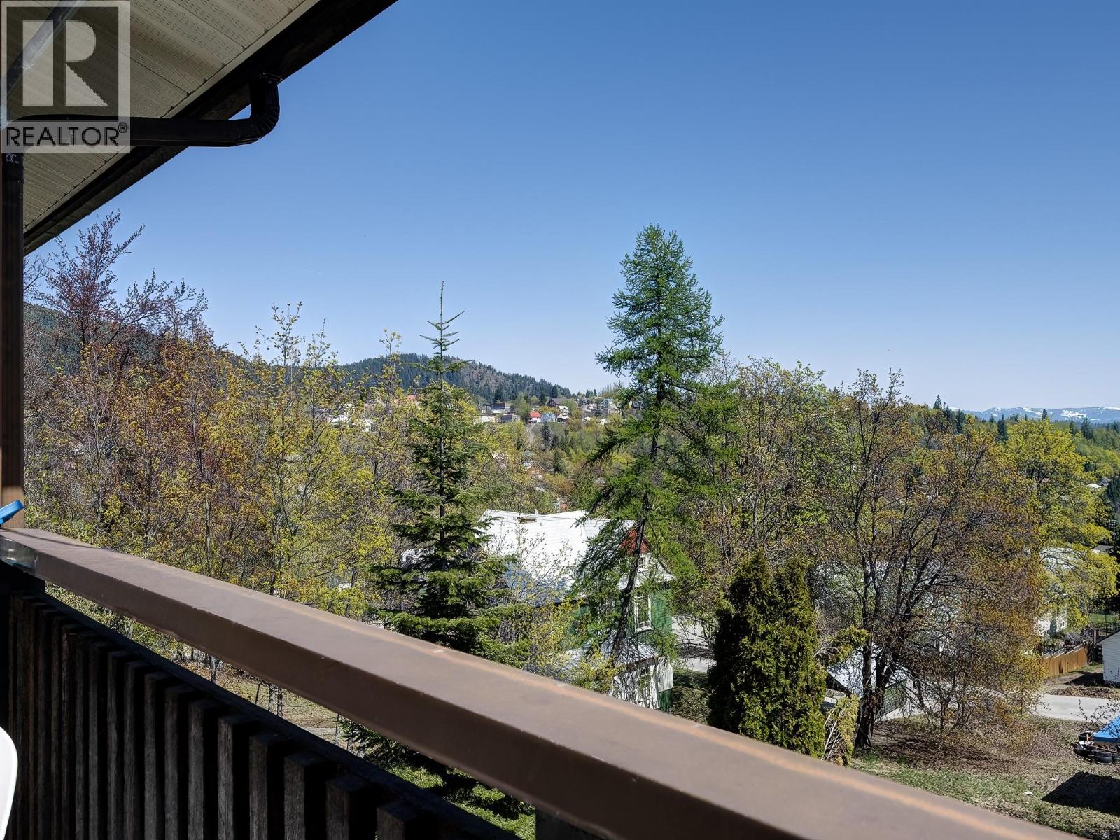 1750 Phoenix Avenue, Rossland, British Columbia  V0G 1Y0 - Photo 32 - 10345656