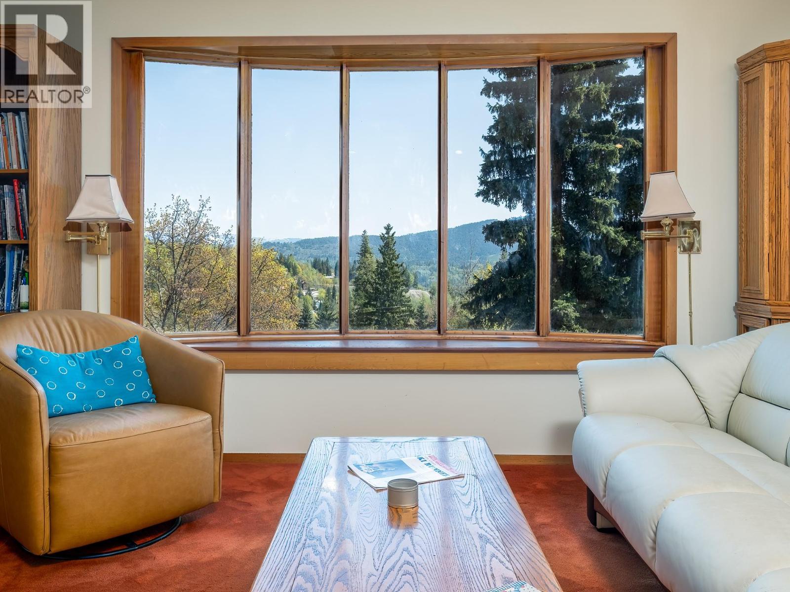 1750 Phoenix Avenue, Rossland, British Columbia  V0G 1Y0 - Photo 4 - 10345656