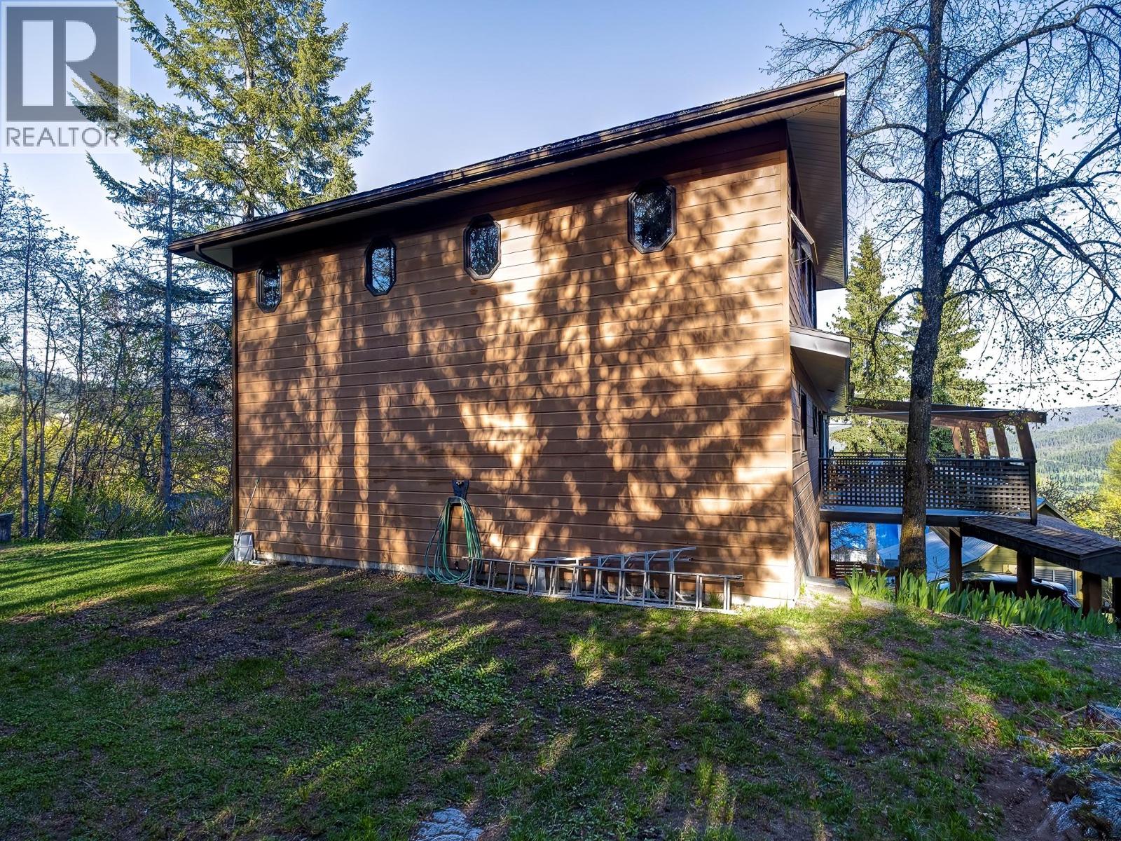 1750 Phoenix Avenue, Rossland, British Columbia  V0G 1Y0 - Photo 39 - 10345656